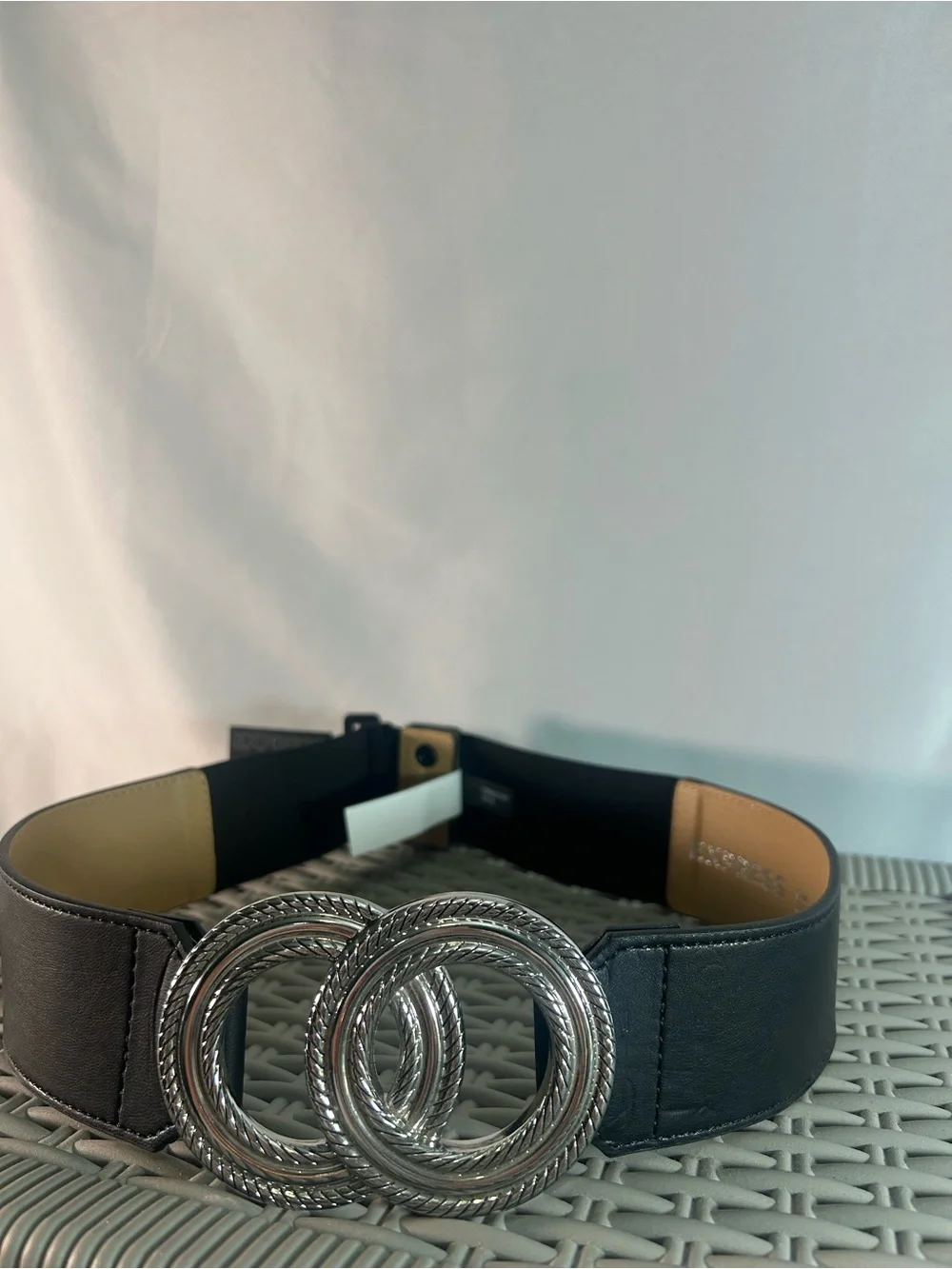 Express wide black